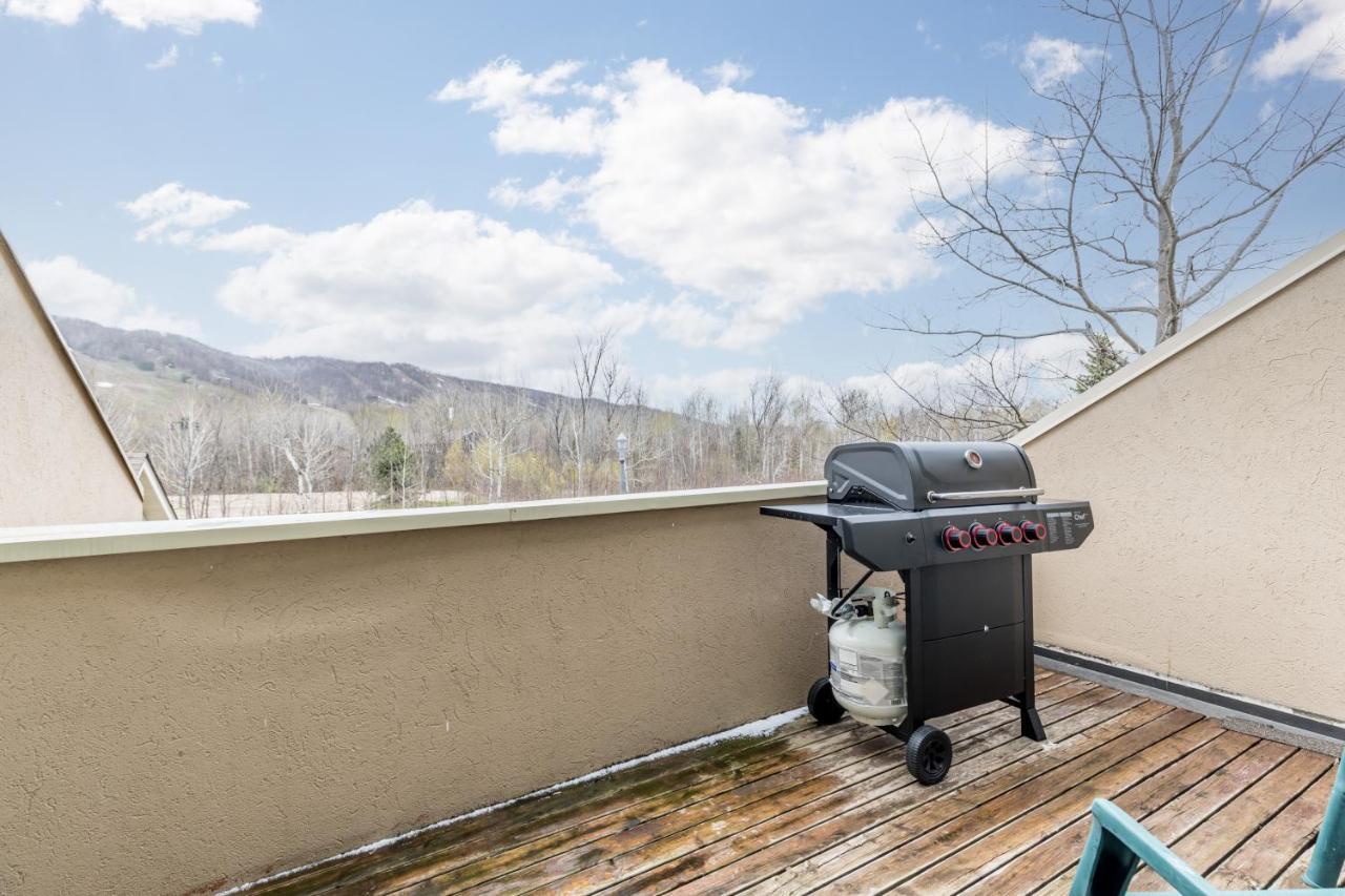 Stunning Townhouse - 3 Bdrm Blue Mountain Village Sauna! Montanhas Azuis Exterior foto