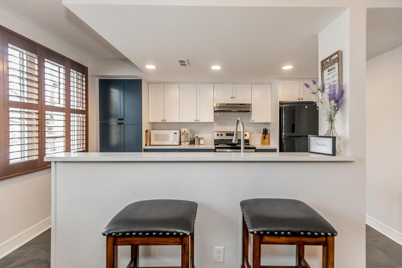 Stunning Townhouse - 3 Bdrm Blue Mountain Village Sauna! Montanhas Azuis Exterior foto