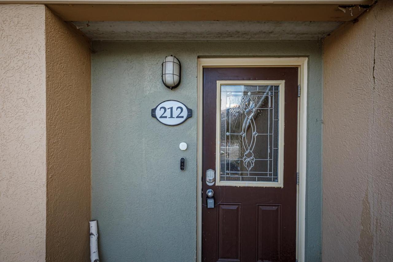 Stunning Townhouse - 3 Bdrm Blue Mountain Village Sauna! Montanhas Azuis Exterior foto